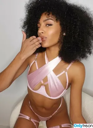 Christine Obanor / Too Hot To Handle / christineobanor nude photo #0011