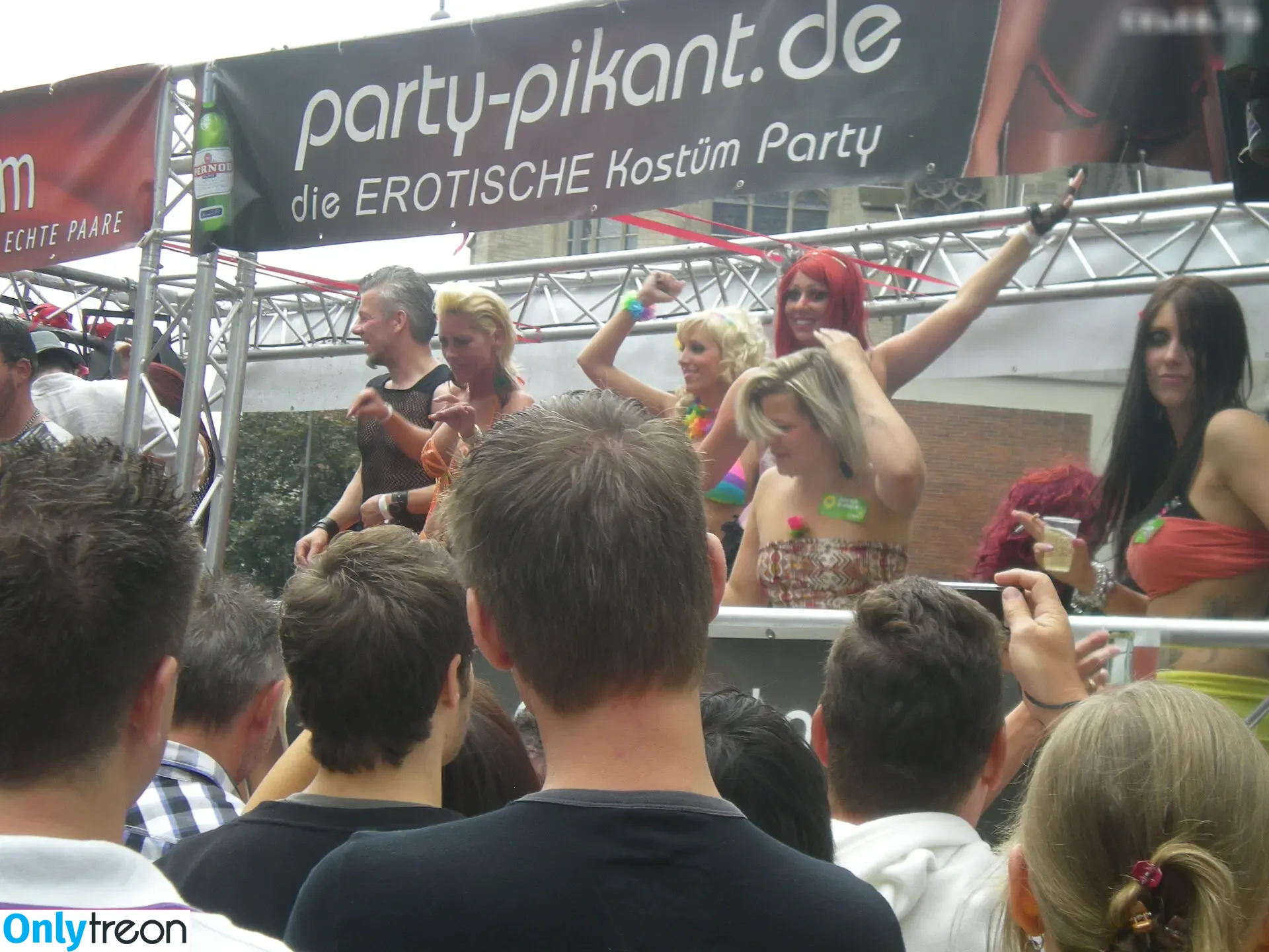 Christopher Street Day  CSD nude photo #0023 (Christopher Street Day  CSD)