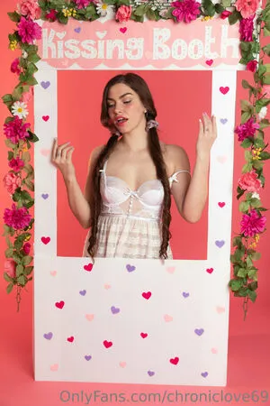 Chroniclove / Chroniclove69 / marleyschroniclove nude photo #0108