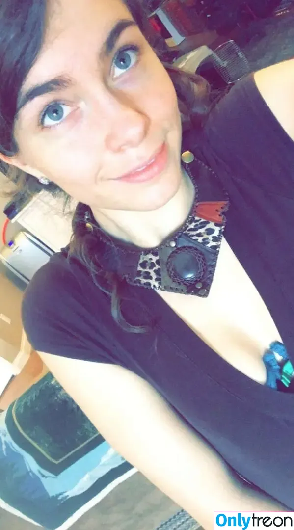 Chroniclove nude photo #0497 (Chroniclove69 / marleyschroniclove)