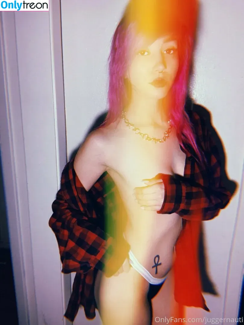 chrryghxst nude photo #0009 (thehungryghxst)