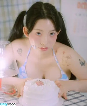 Chu Bee / Babybee / _chu.bee_ / chubybee nude photo #0002