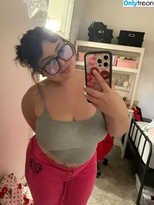 Chubbikitticat / Y2kfairyforever nude photo #0056