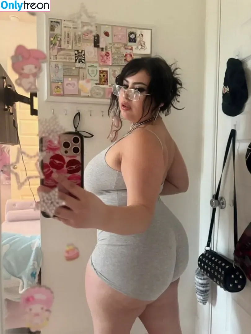 Chubbikitticat nude photo #0050 (Y2kfairyforever)