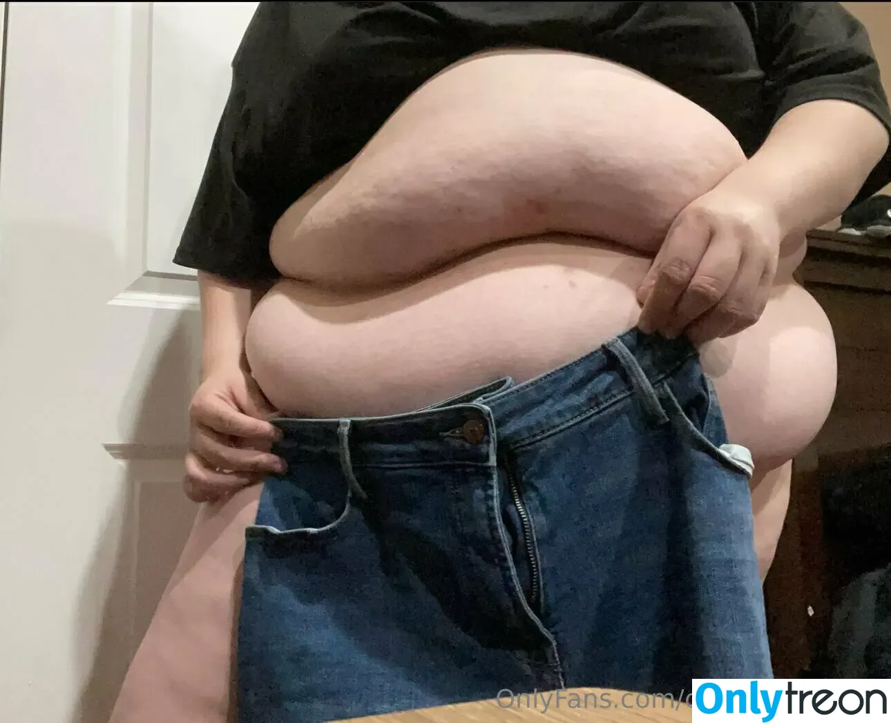 chubby.puppyy nude photo #0001 (chubbypuppypets)