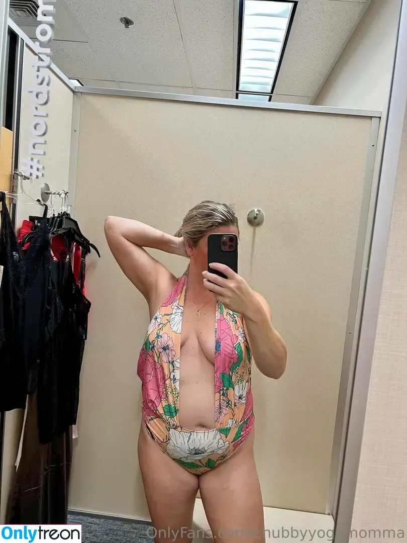 Chubbyyogamomma голая photo #0057 (Chubbyyogamom)