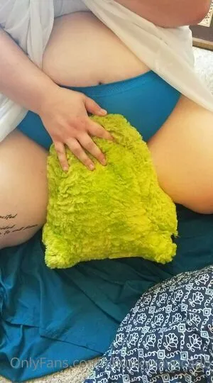 chunkyxavocado / bananavocado nude photo #0005