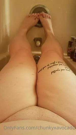 chunkyxavocado / bananavocado nude photo #0060