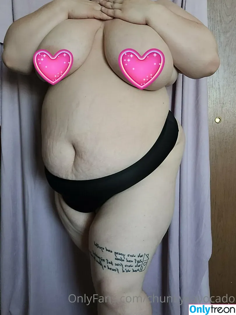 chunkyxavocado nude photo #0030 (bananavocado)