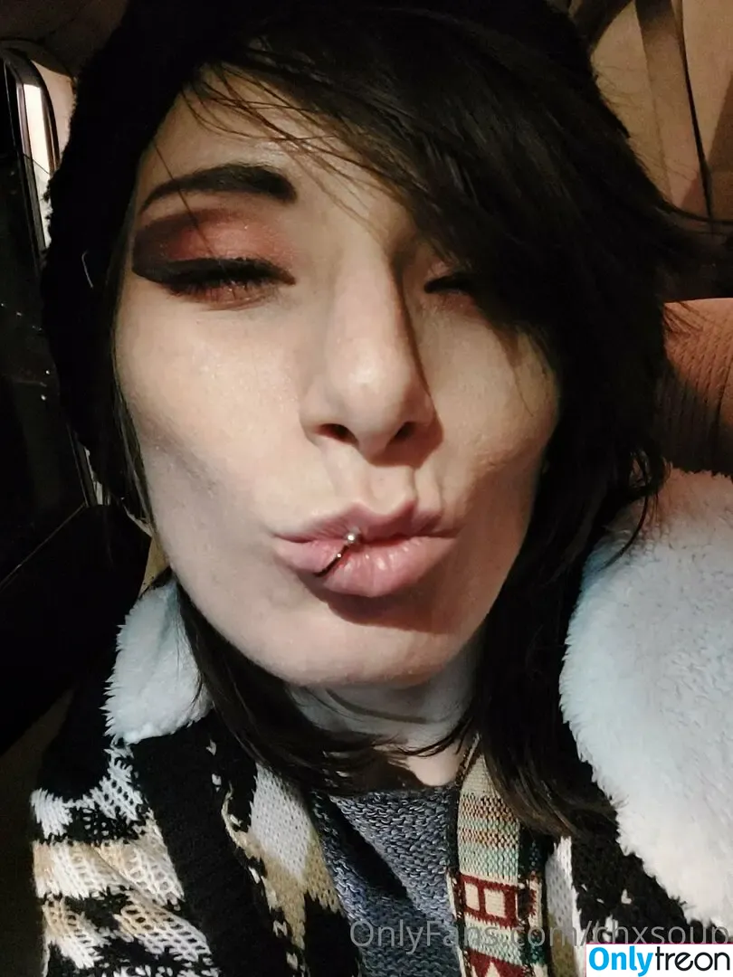 chxsoup голая photo #0006 (hungrywino)