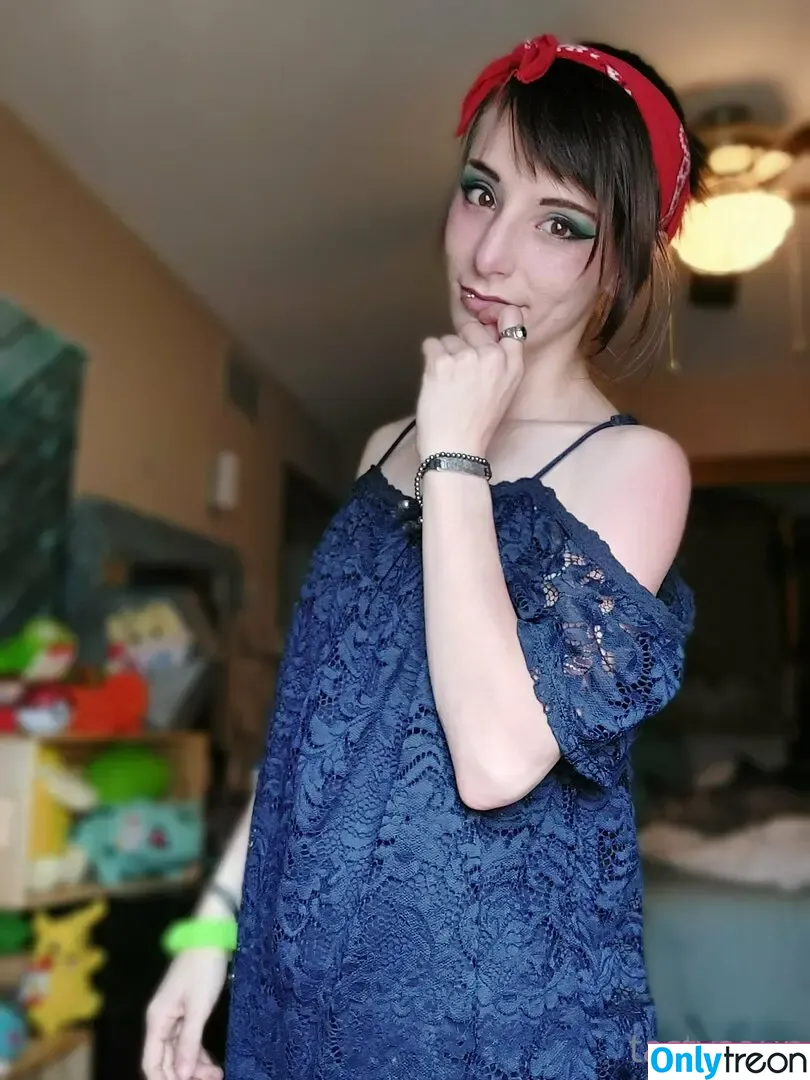 chxsoup nude photo #0039 (hungrywino)