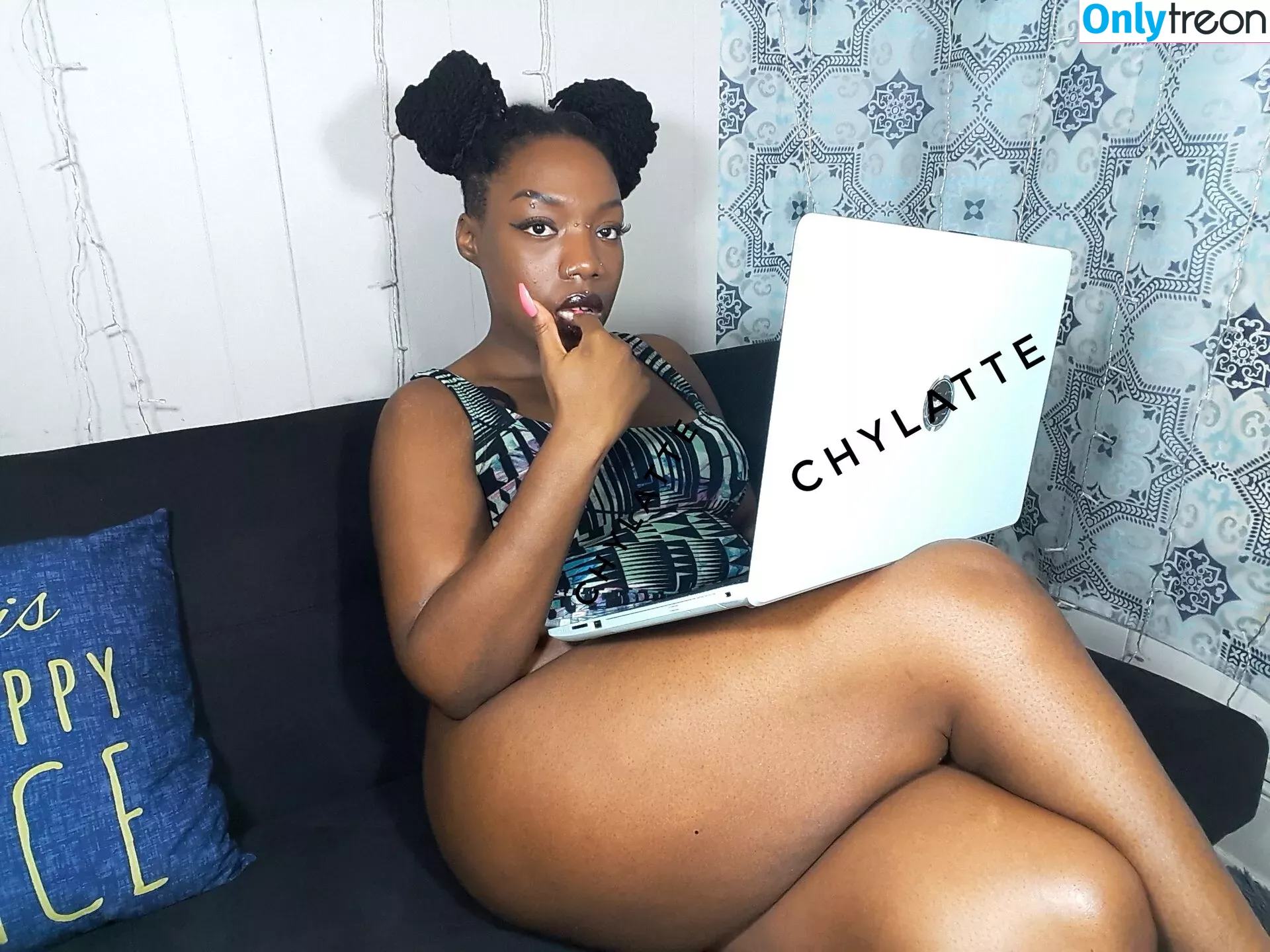 chylattexfree голая photo #0021 (iamtoccara_t)