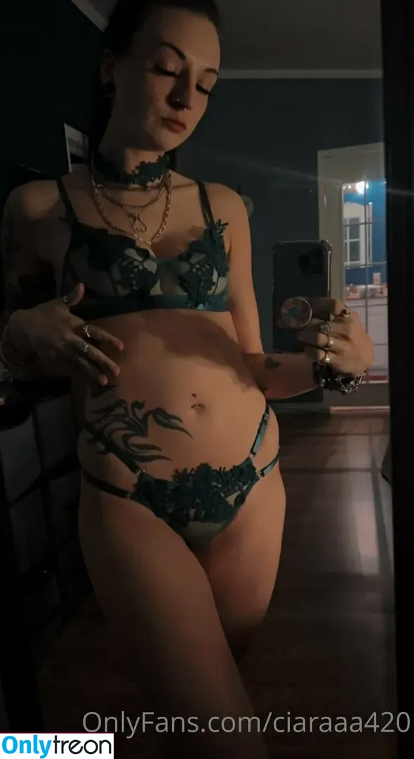 ciaraaa420 голая photo #0087 (ciaraaa420)
