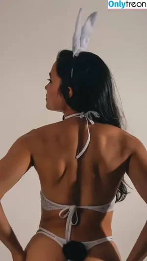  nude photo #0007