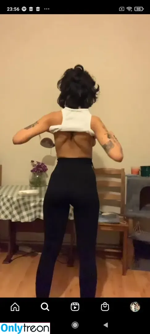 Cicigüner nude photo #0077 (ciciguner)