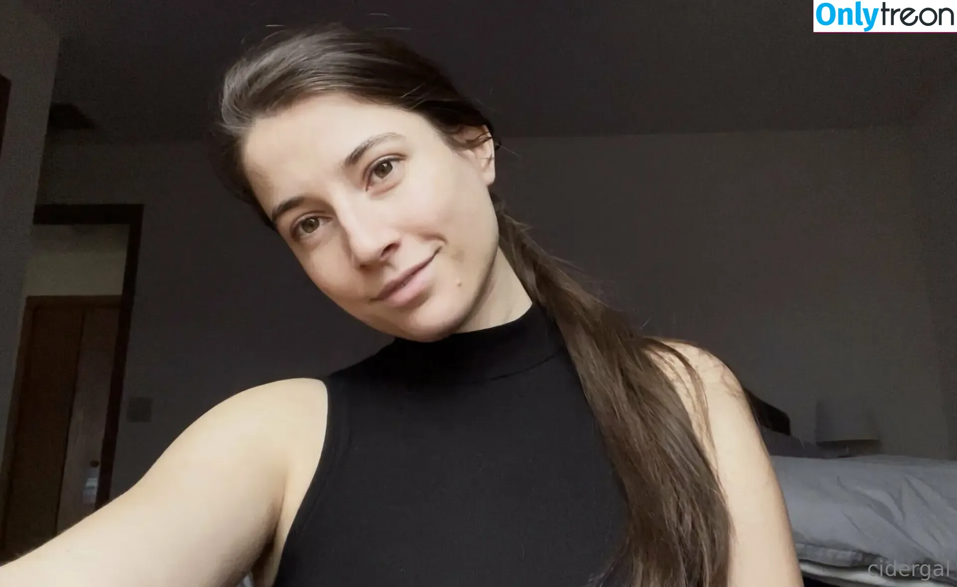 cidergal голая photo #0010 (cidergal69)