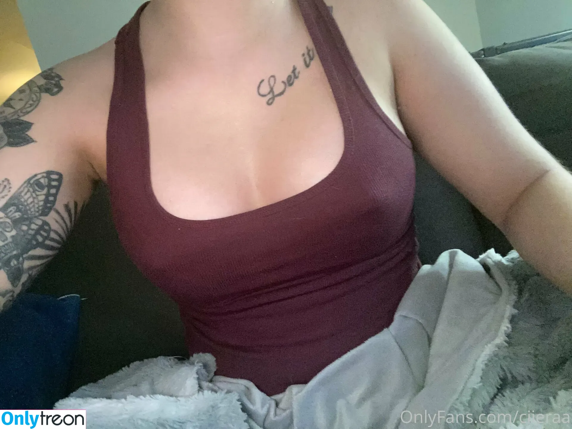 cierrafoxx голая photo #0140 (cierra foxx / ciieraa / thesierrafox)