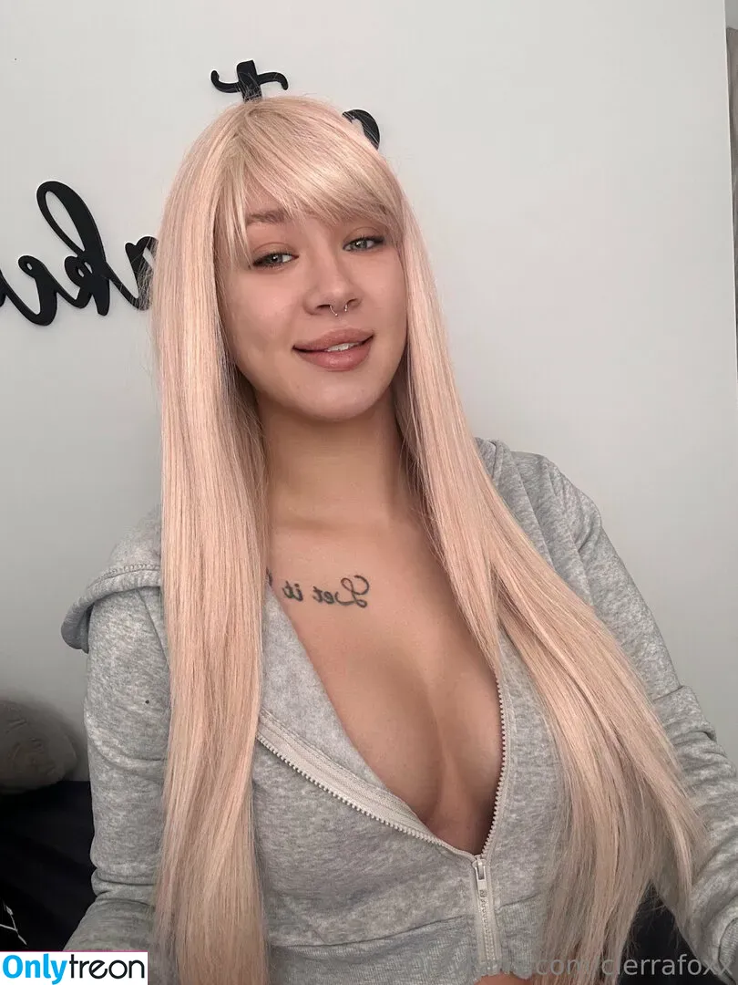 cierrafoxx голая photo #0332 (cierra foxx / ciieraa / thesierrafox)