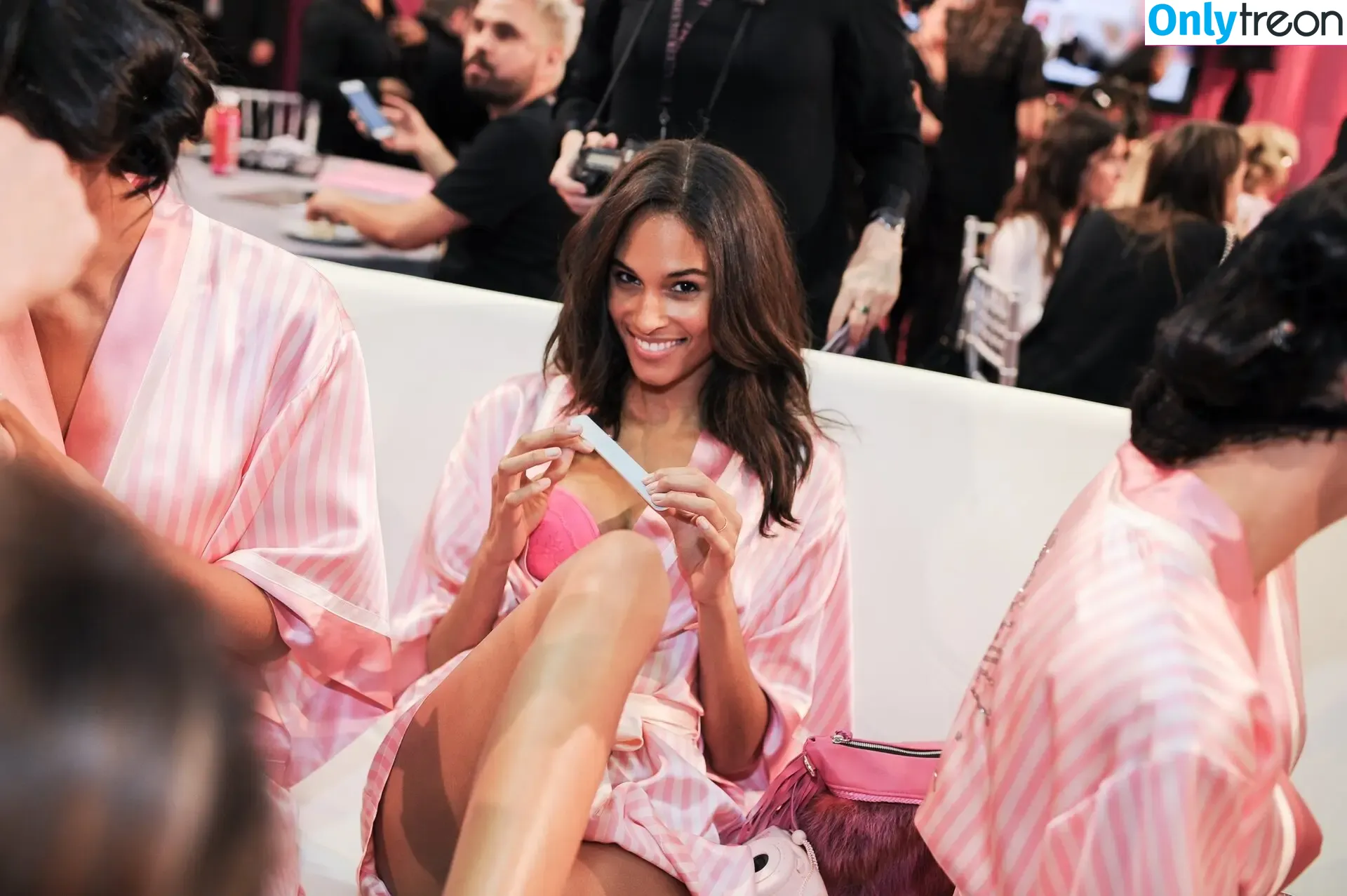 Cindy Bruna nude photo #0091 (cindybruna)