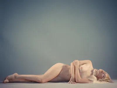 Cindy Clark / girlwolf nude photo #0058