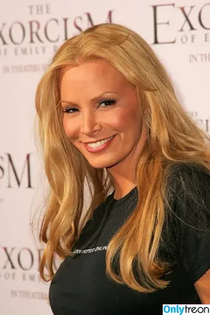 Cindy Margolis / cindymargolis nude photo #0028