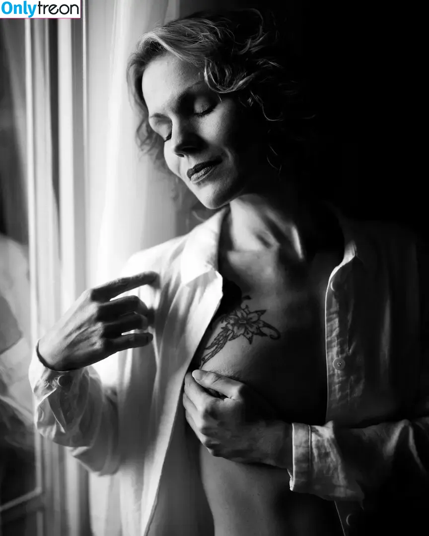ck_lightart nude photo #0011 (cklightart)
