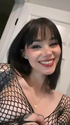 Claire Estabrook / Lilmoonbbyy / Nonsalemwitch / Plurrrkittyy фото голая #0115