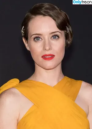 Claire Foy / theclairefoy nude photo #0133