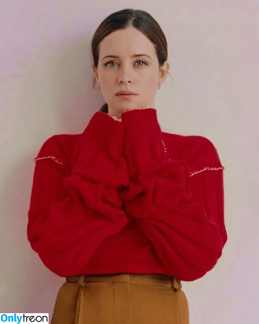 Claire Foy nude photo #0007 (theclairefoy)