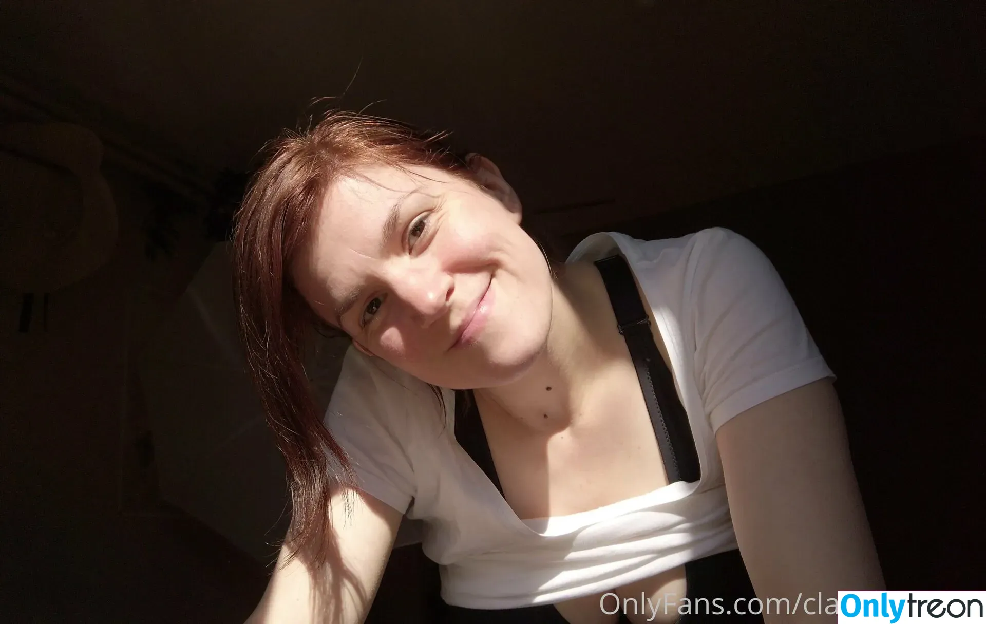 Claire_Moulin nude photo #0081 (Claire_Moulin_ / clairelepivert)