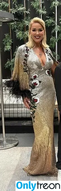 Claire Sweeney голая photo #0104 (claire.sweeney)