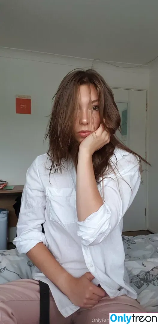 clairexclermont nude photo #0073 (clairexclermont)