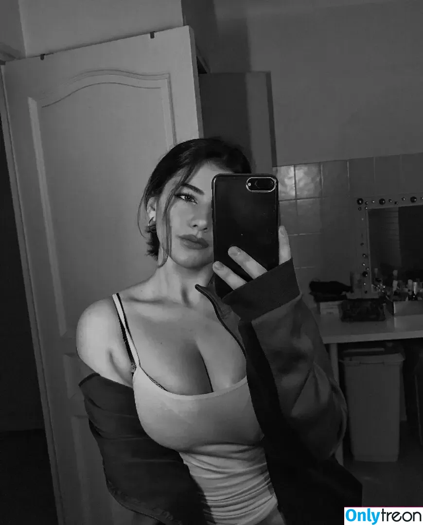 clarabmnn nude photo #0015 (clarabbee)