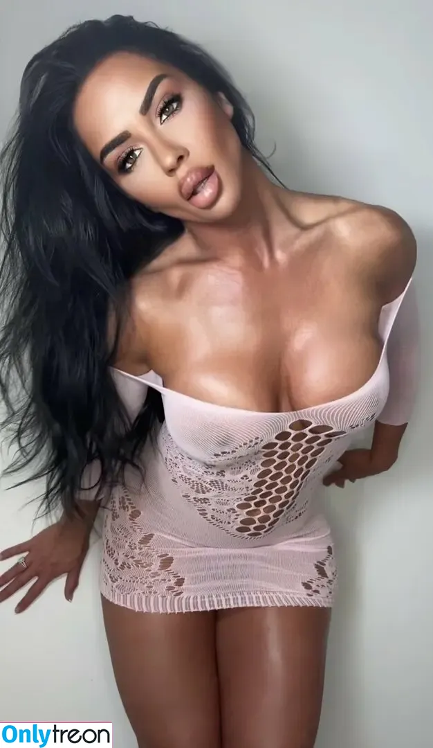 Clare Cochrane nude photo #0030 (clarecochrane23 / cochraneclare3)