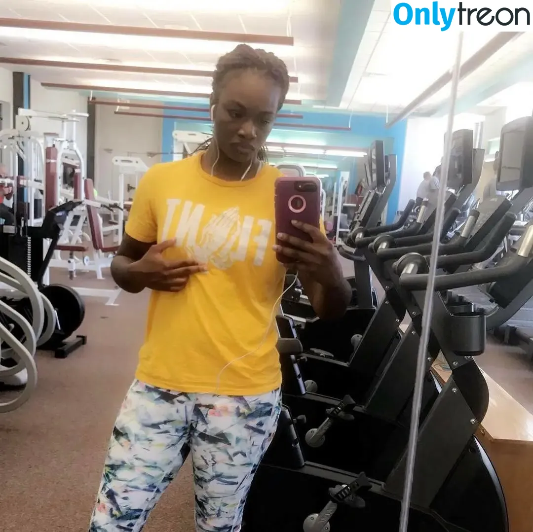 Claressa Shields голая photo #0018 (claressashields)