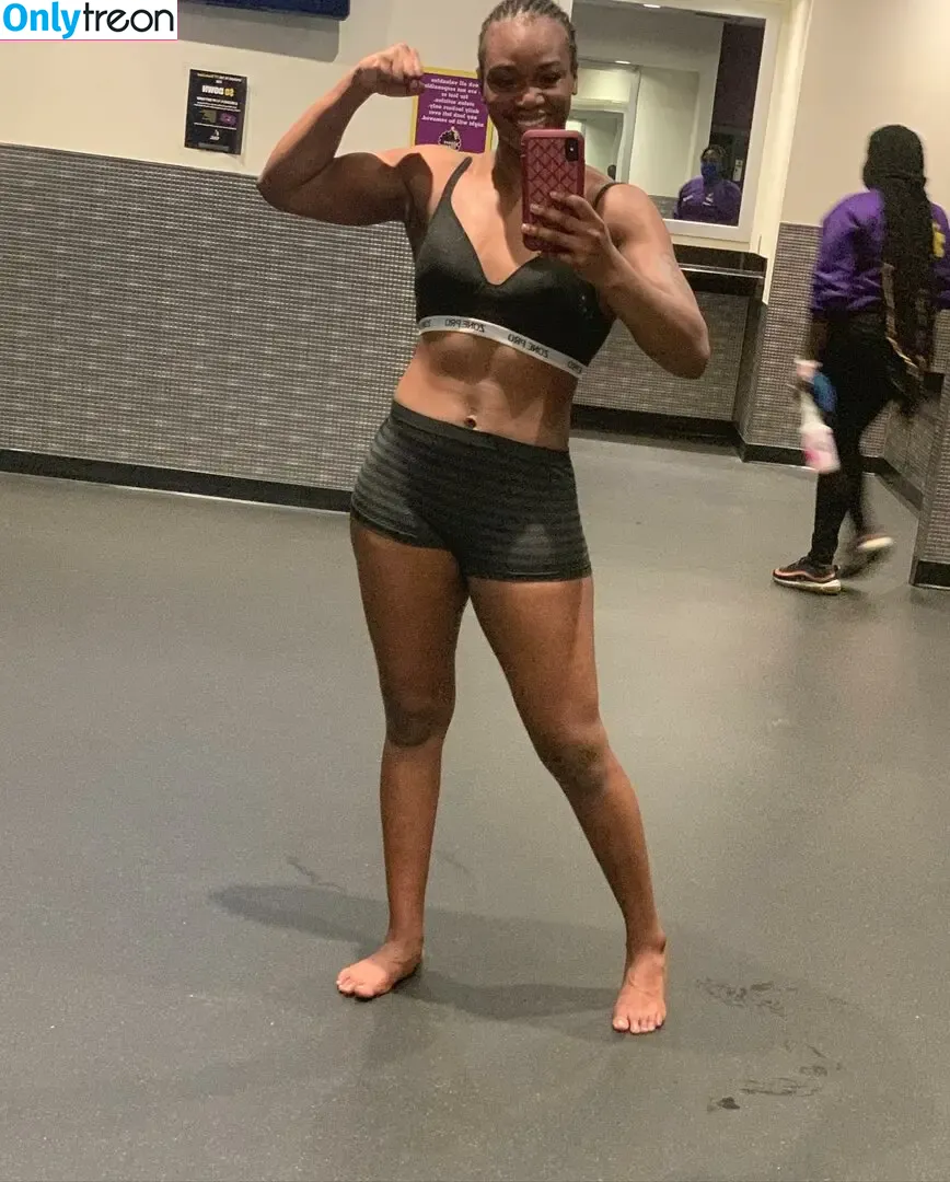 Claressa Shields голая photo #0025 (claressashields)