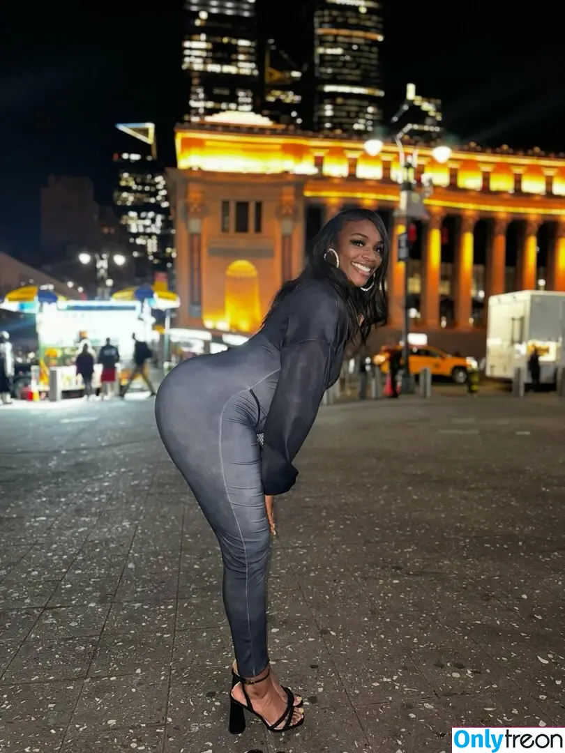 Claressa Shields nude photo #0145 (claressashields)