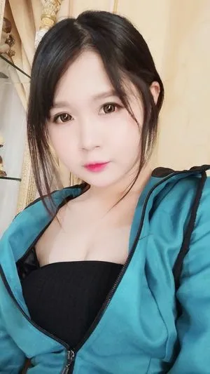 Clarissa Punipun / Clarissa Widjaya / clarissa25 / punipun7 фото голая #0008