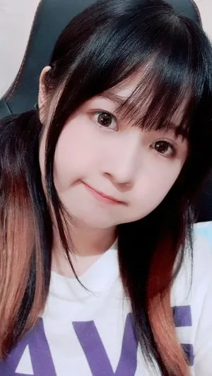 Clarissa Punipun / Clarissa Widjaya / clarissa25 / punipun7 фото голая #0024