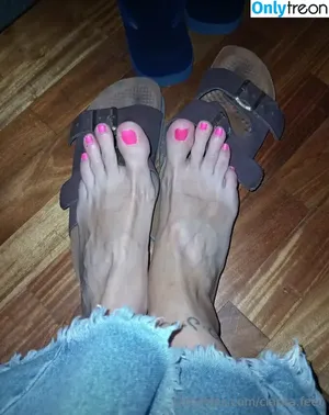 clarita.feet / visitsantaclarita nude photo #0254