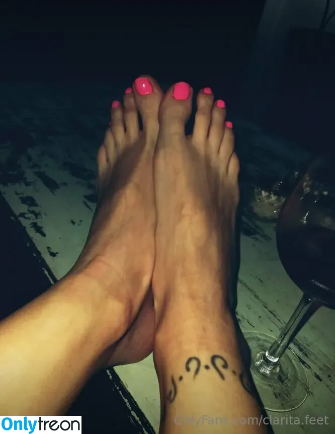 clarita.feet nude photo #0230 (visitsantaclarita)