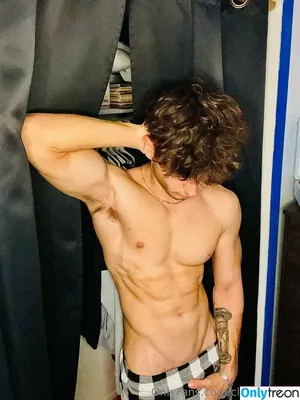 clark.kent69 / mr.clark.kent69 nude photo #0023