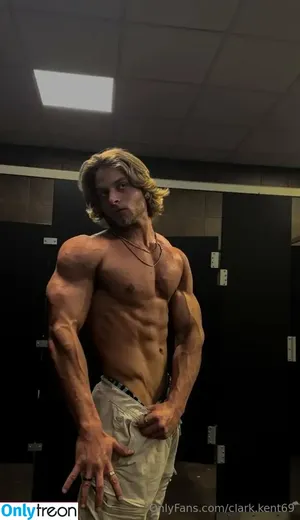 clark.kent69 / mr.clark.kent69 nude photo #0033