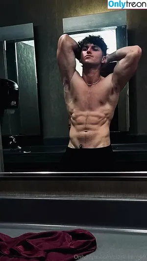 clark.kent69 / mr.clark.kent69 nude photo #0041