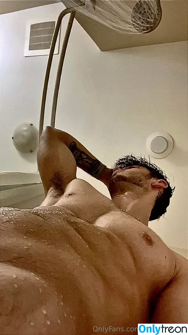 clark.kent69 nude photo #0005 (mr.clark.kent69)