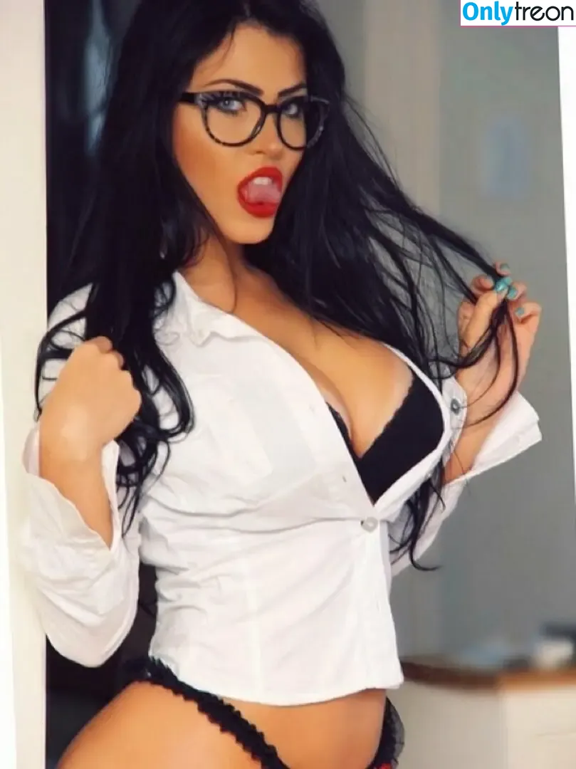 Claudia Alende голая photo #0446 (claudiaalende)
