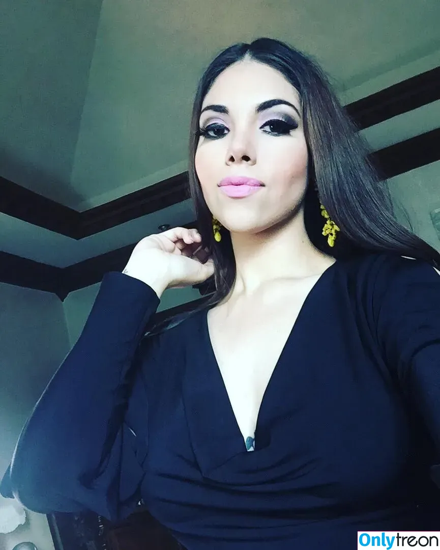 Claudia Guajardo nude photo #0208 (claudiaguajardo93)