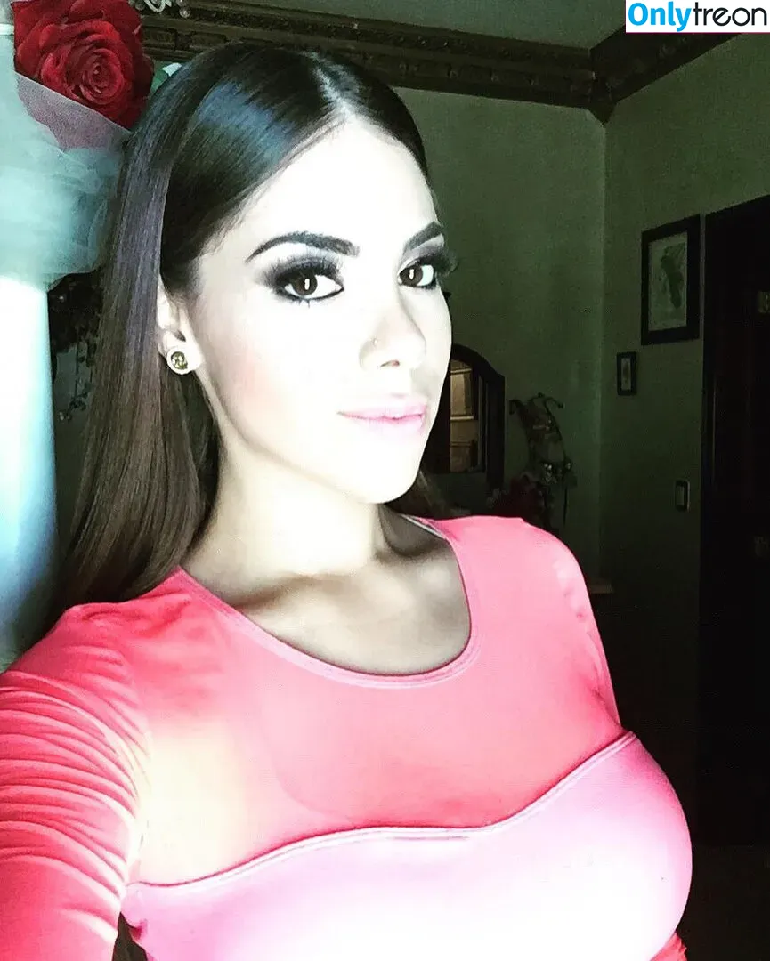 Claudia Guajardo nude photo #0226 (claudiaguajardo93)