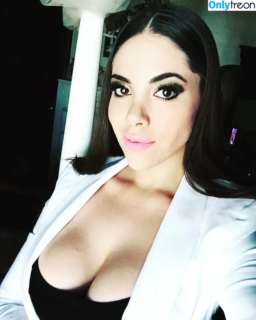 Claudia Guajardo nude photo #0227 (claudiaguajardo93)
