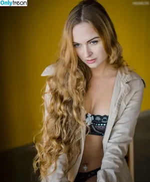  nude photo #0016